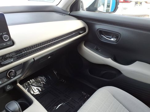 Used 2023 Honda HR-V LX image 22