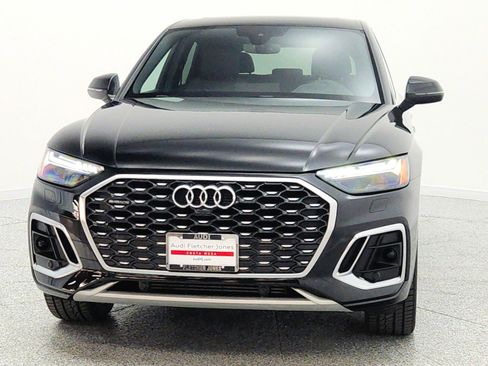 Used 2023 Audi Q5 2.0T Prestige AWD/4WD image 2