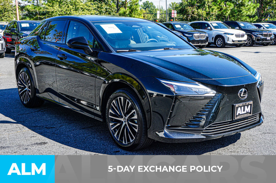 Used 2024 Lexus RZ 300e Premium w/ Technology Package FWD image 3