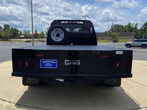 New 2025 Ford F550 4x4 Crew Cab Super Duty image 3