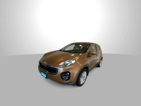 Used 2017 Kia Sportage LX image 4