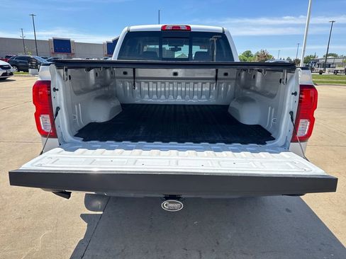 Used 2018 Chevrolet Silverado 1500 LTZ w/ Sport Package AWD/4WD image 6