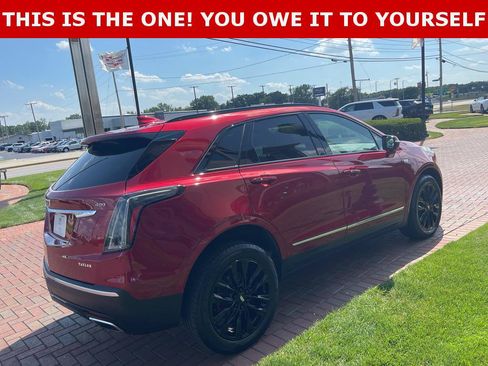 Used 2023 Cadillac XT5 Sportv w/ Technology Package AWD/4WD image 8