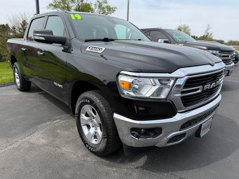Used 2019 RAM 1500 Big Horn AWD/4WD image 2