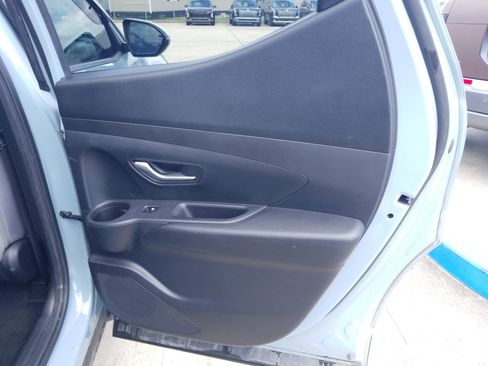 Used 2022 Hyundai Santa Cruz SEL Premium image 14