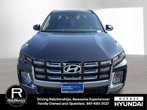 Certified 2025 Hyundai Santa Cruz Limited image 3