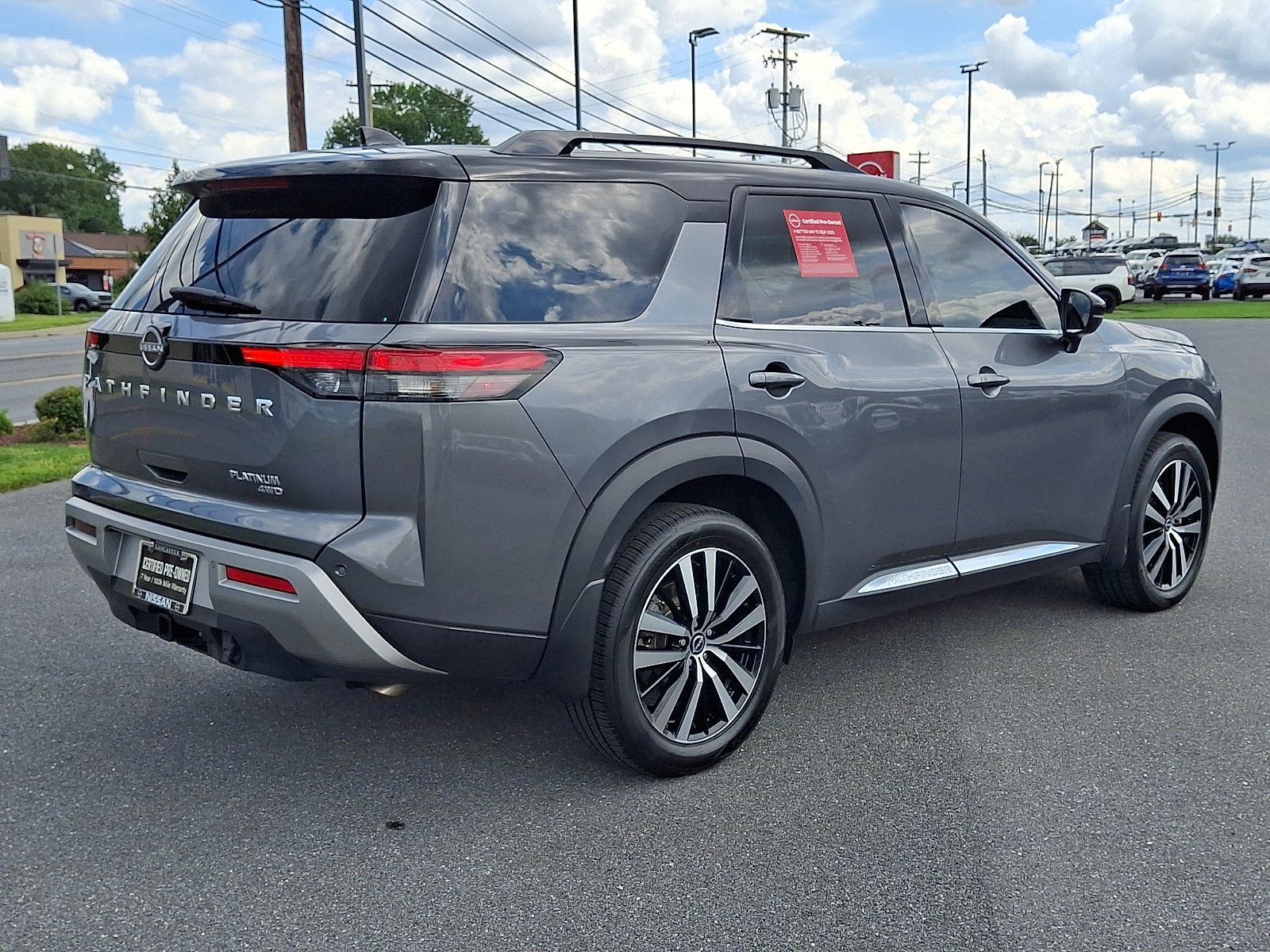 Certified 2023 Nissan Pathfinder Platinum AWD/4WD image 7