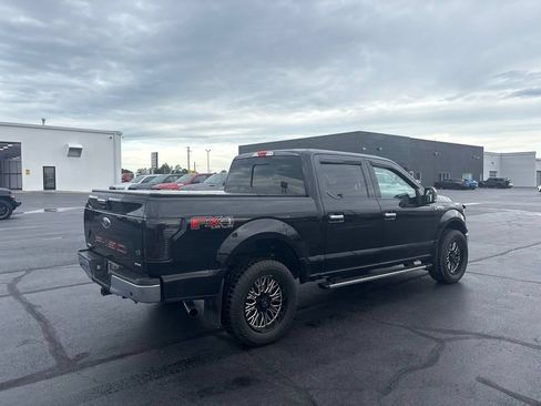 Used 2019 Ford F150 XLT w/ Equipment Group 302A Luxury AWD/4WD image 10