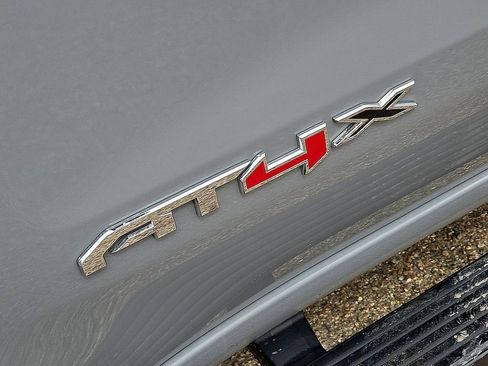 Used 2024 GMC Sierra 1500 AT4X image 13