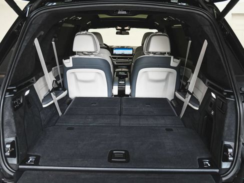 Used 2023 BMW X7 M60i w/ Executive Package AWD/4WD image 48