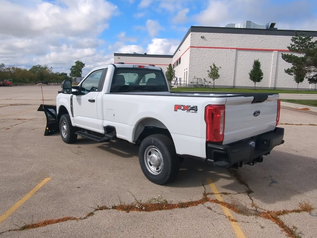 New 2025 Ford F250 XL w/ FX4 Off-Road Package AWD/4WD image 7