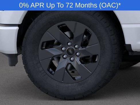 New 2025 Ford F150 Lightning Lariat image 19