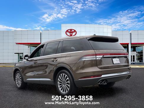 Used 2022 Lincoln Aviator Reserve w/ Equipment Group 201A AWD/4WD image 3