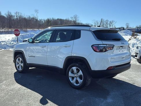 Used 2021 Jeep Compass Latitude w/ Convenience Group image 5