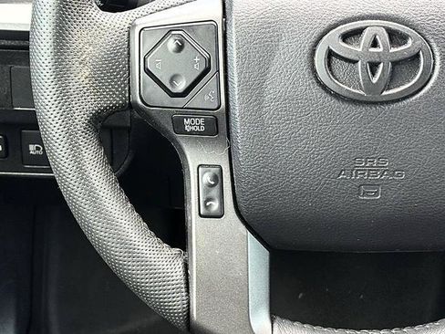 Used 2021 Toyota Tacoma TRD Sport AWD/4WD image 20