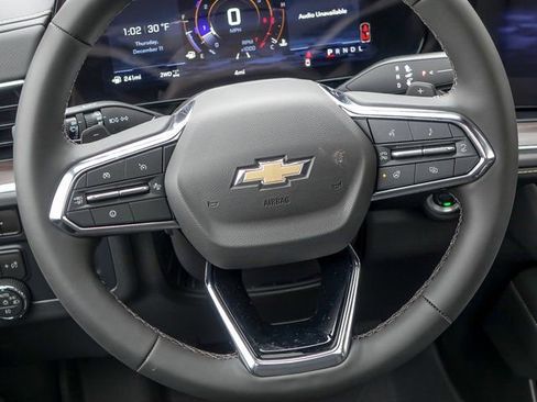 New 2026 Chevrolet Suburban Premier AWD/4WD image 24