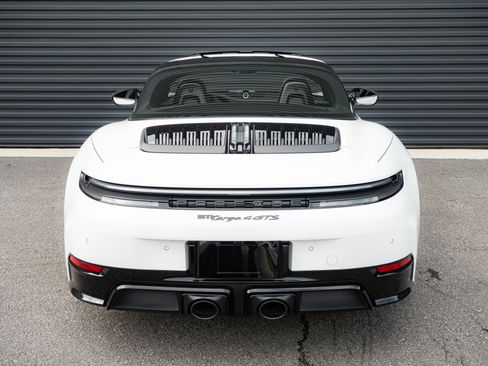 Certified 2026 Porsche 911 Targa 4 GTS AWD/4WD image 25