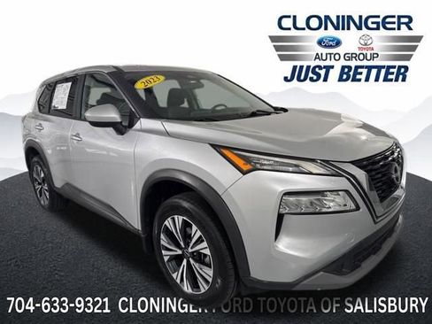 Used 2023 Nissan Rogue SV AWD/4WD image 1