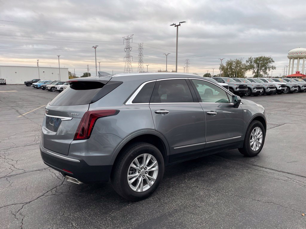 Used 2020 Cadillac XT5 Luxury w/ LPO, Floor Liner Package AWD/4WD image 6