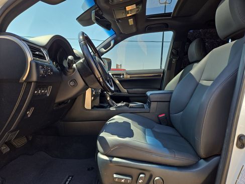 Used 2021 Lexus GX 460 Premium AWD/4WD image 16
