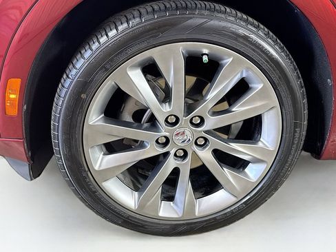 Used 2022 Buick Envision Avenir w/ Technology Package II image 41