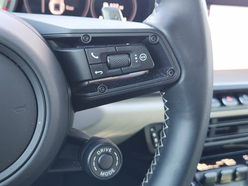 Used 2022 Porsche 911 Carrera 4 GTS image 37