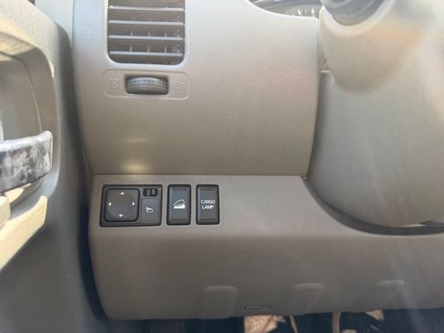 Used 2019 Nissan Frontier SV AWD/4WD image 37