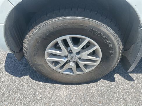 Used 2019 Nissan Frontier SV w/ Value Truck Package RWD image 10