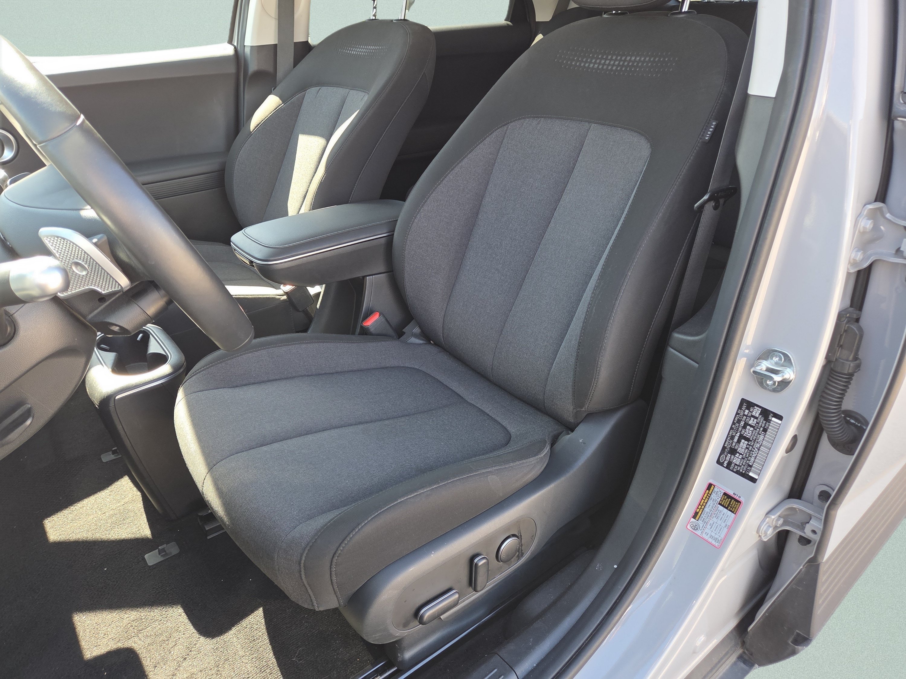 Used 2024 Hyundai Ioniq 5 SEL AWD/4WD image 6