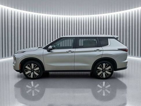 New 2026 Mitsubishi Outlander SE FWD image 7