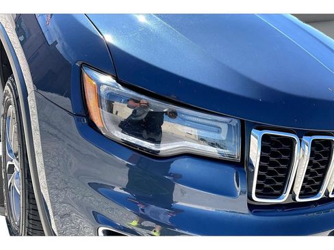 Used 2021 Jeep Grand Cherokee Limited w/ Sun & Sound Group AWD/4WD image 53