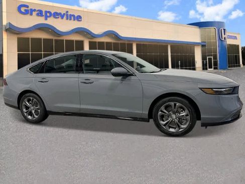 New 2025 Honda Accord EX-L image 8