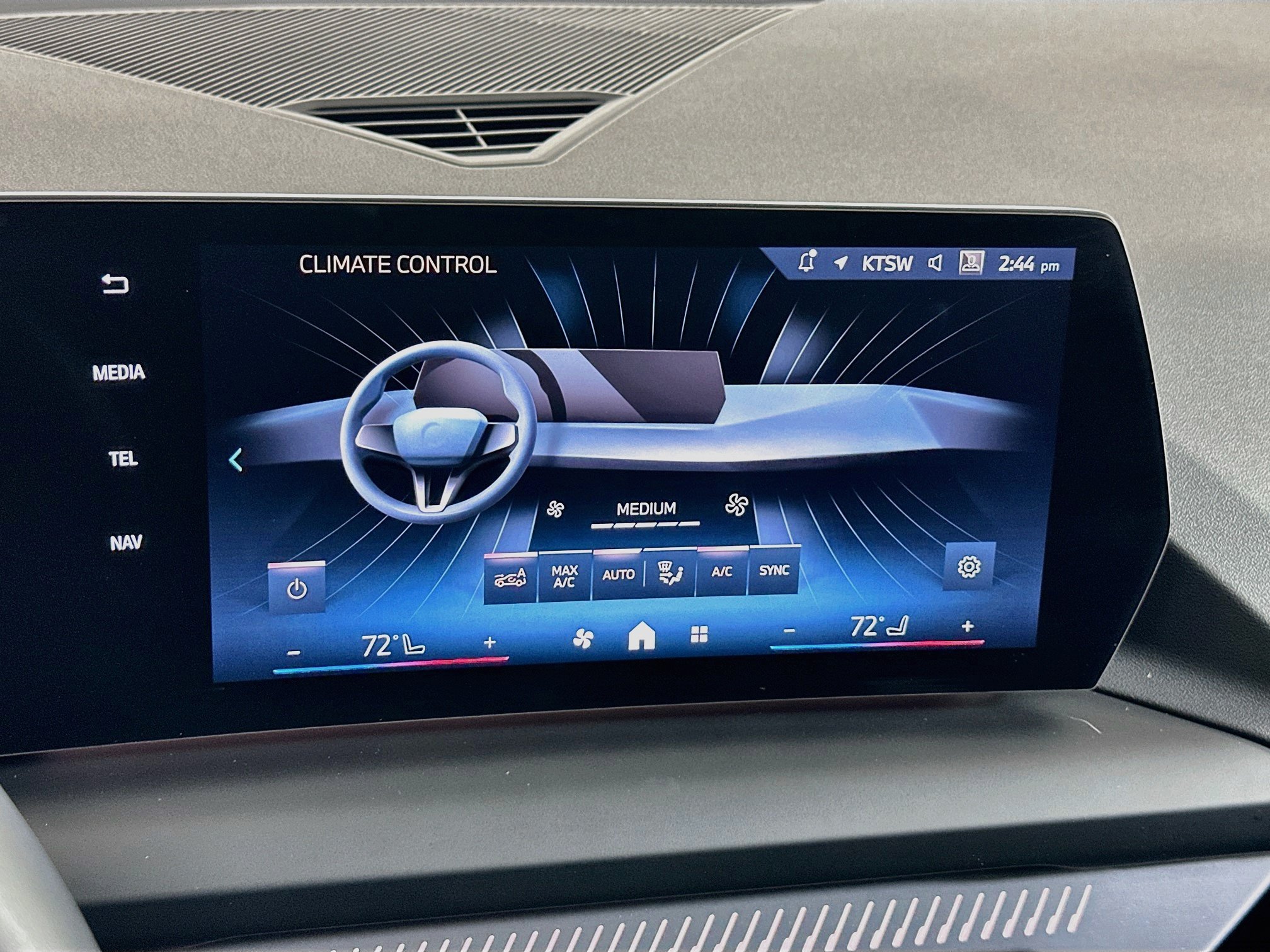 Used 2026 BMW 228i FWD image 23