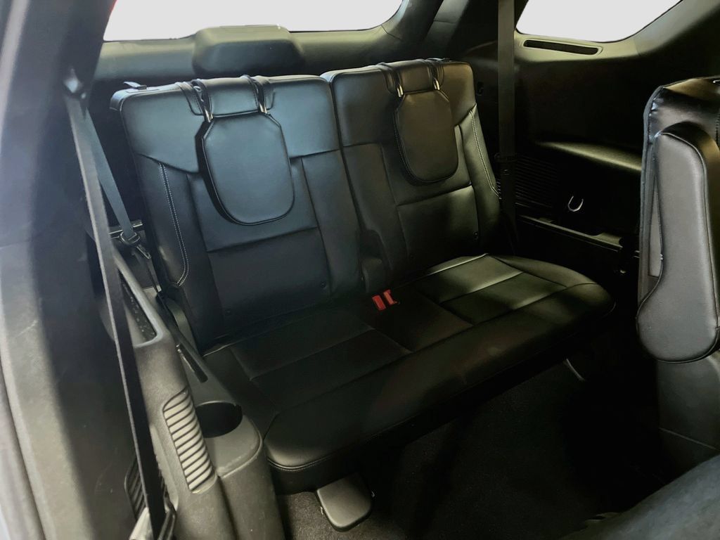 Used 2024 Ford Explorer ST w/ Equipment Group 401A AWD/4WD image 29