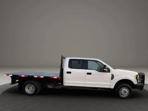 Used 2019 Ford F350 XL w/ Power Equipment Group AWD/4WD image 9