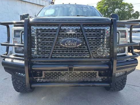 Used 2020 Ford F350 Lariat w/ Lariat Ultimate Package AWD/4WD image 5