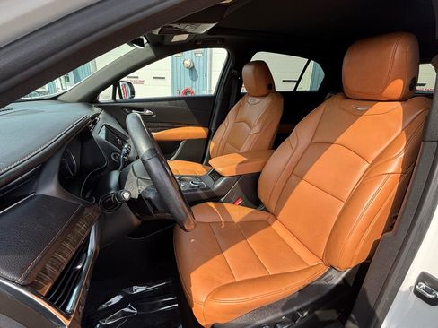 Used 2022 Cadillac XT4 Sport image 15