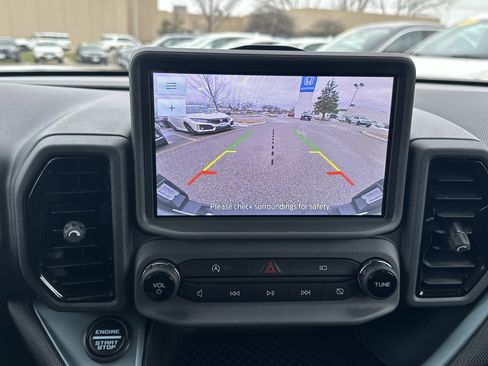 Used 2024 Ford Bronco Sport Badlands image 29