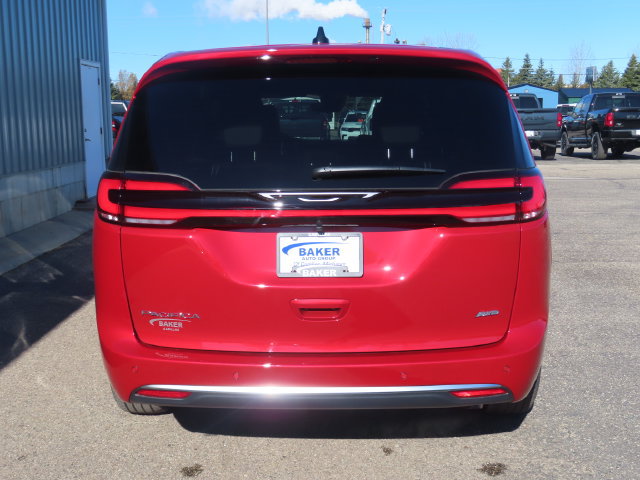 New 2027 Chrysler Pacifica Select AWD/4WD image 11