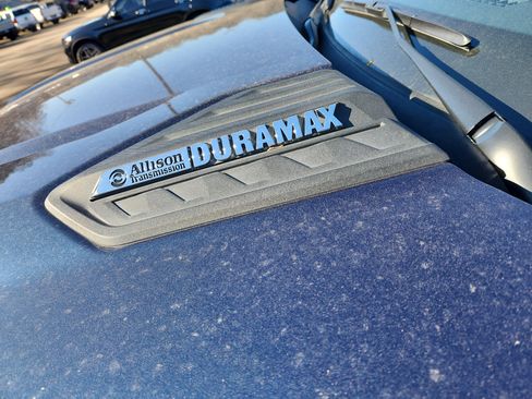 Used 2023 Chevrolet Silverado 2500 LTZ w/ LTZ Plus Package image 20