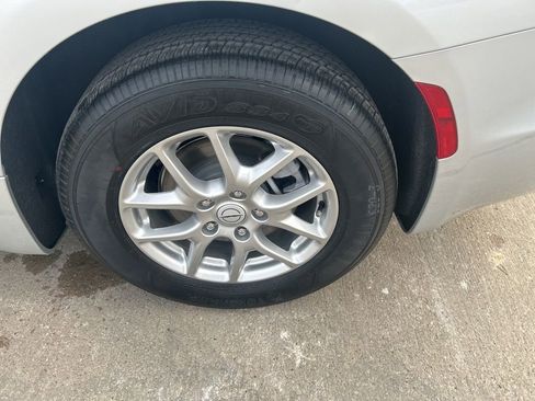 New 2026 Chrysler Voyager LX image 30