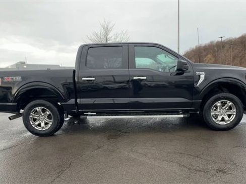Used 2023 Ford F150 XLT w/ XTR Package image 9