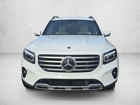 Certified 2024 Mercedes-Benz GLB 250 image 2