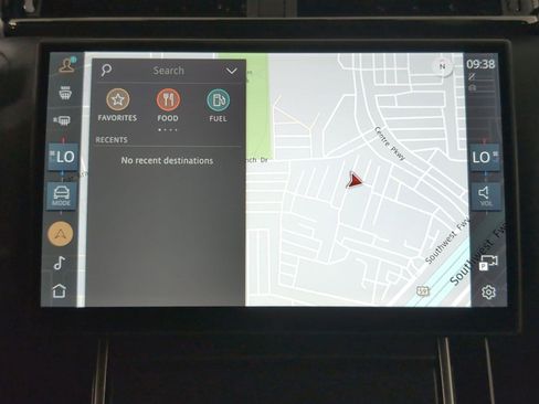 Used 2026 Land Rover Range Rover Velar Dynamic SE image 25