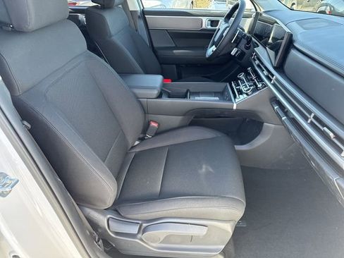 New 2026 Hyundai Santa Fe SE image 13