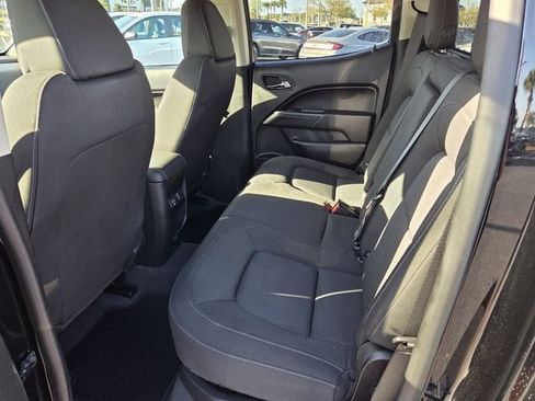 Used 2022 Chevrolet Colorado LT w/ Redline Special Edition image 11