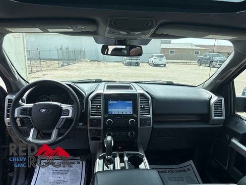 Used 2016 Ford F150 Lariat w/ Equipment Group 502A Luxury AWD/4WD image 29