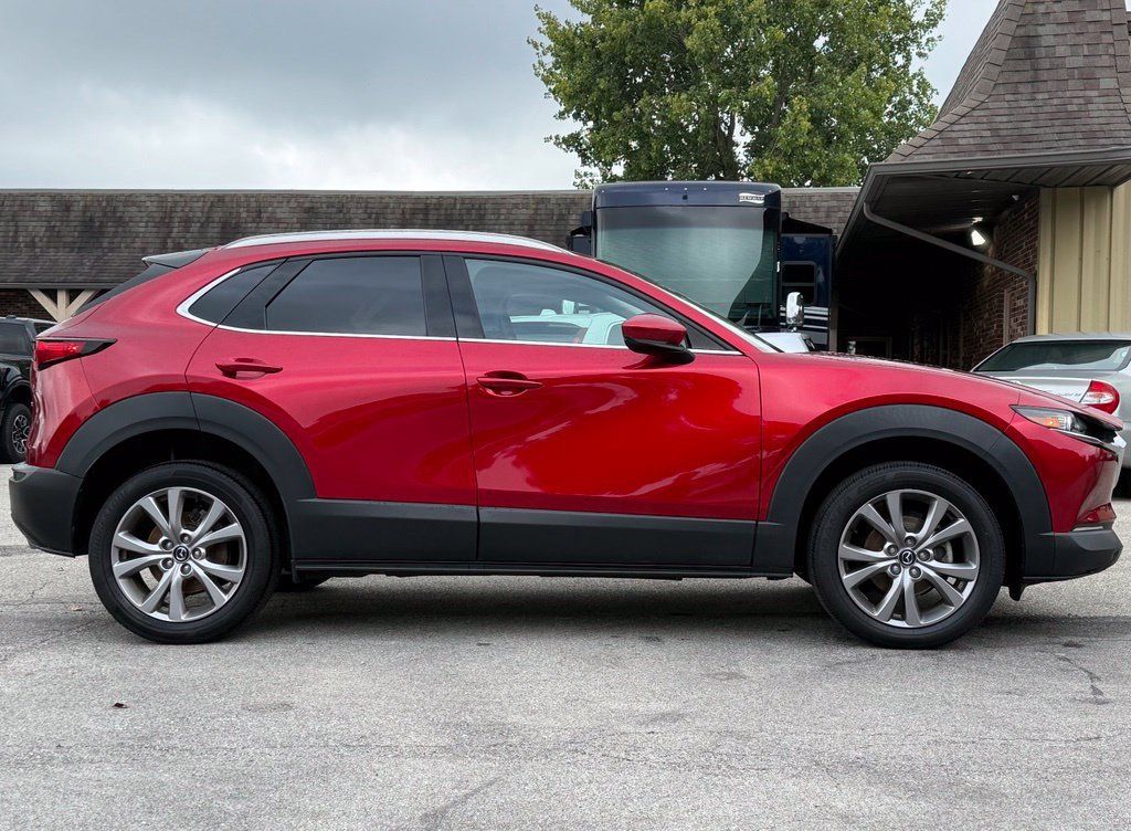 Used 2022 MAZDA CX-30 AWD 2.5 S w/ Premium Package image 6