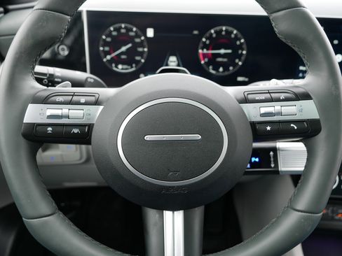 Certified 2025 Hyundai Tucson Limited image 25