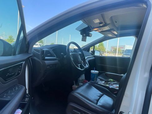 Used 2018 Honda Odyssey Elite image 8